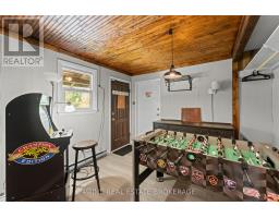 7166 OUTER DRIVE - 18