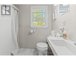 7166 OUTER DRIVE - 37