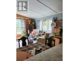 35 - 9839 LAKESHORE ROAD - 7