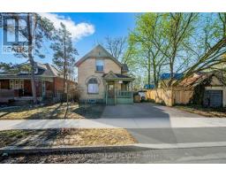 981 LORNE AVENUE - 32