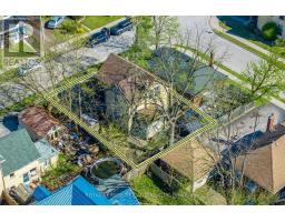 981 LORNE AVENUE - 38