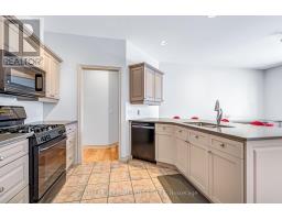 61 - 1040 RIVERSIDE DRIVE - 21