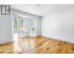 61 - 1040 RIVERSIDE DRIVE - 31