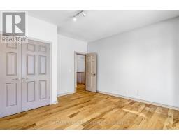 61 - 1040 RIVERSIDE DRIVE - 33