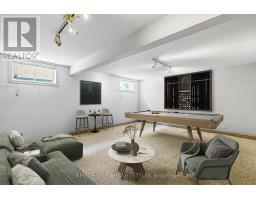 61 - 1040 RIVERSIDE DRIVE - 36