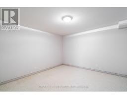 61 - 1040 RIVERSIDE DRIVE - 39