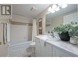 1105 - 155 KENT STREET - 12