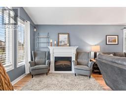 17 COTTONWOOD DRIVE E - 6