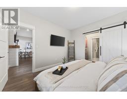 12-159 COLLINS WAY STREET - 19