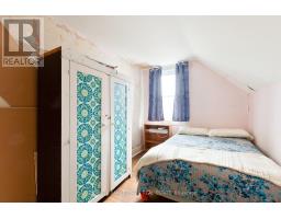 24 HIAWATHA STREET - 23