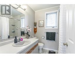 188 SCARLETT CIRCLE - 21