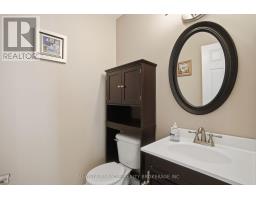 532 ROSECLIFFE TERRACE - 21