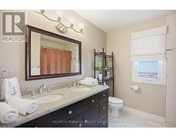 532 ROSECLIFFE TERRACE - 32