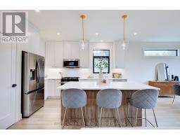 1564 BENJAMIN DRIVE - 17