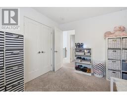 25 ALEXANDER CIRCLE - 27