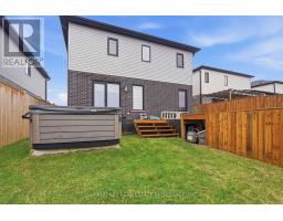 25 ALEXANDER CIRCLE - 41