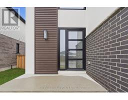 25 ALEXANDER CIRCLE - 5