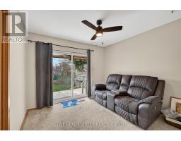 999 WILLOW DRIVE - 16