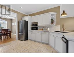 995 MANCHESTER ROAD - 12