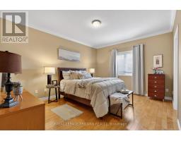 995 MANCHESTER ROAD - 18