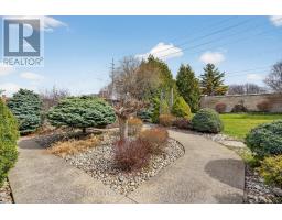 995 MANCHESTER ROAD - 47