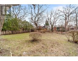 15 MAYFAIR DRIVE - 14