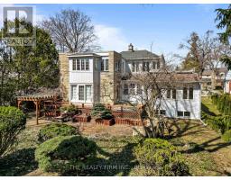 15 MAYFAIR DRIVE - 3