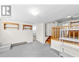 15 MAYFAIR DRIVE - 46