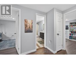 55 - 70 CHAPMAN COURT - 21