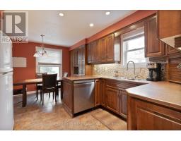 327 EVERGLADE CRESCENT - 13