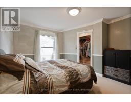 327 EVERGLADE CRESCENT - 23