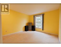 327 EVERGLADE CRESCENT - 25