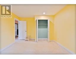 327 EVERGLADE CRESCENT - 26