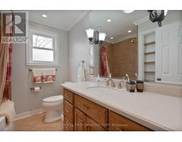 327 EVERGLADE CRESCENT - 27