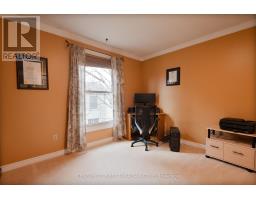 327 EVERGLADE CRESCENT - 29