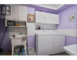 327 EVERGLADE CRESCENT - 41