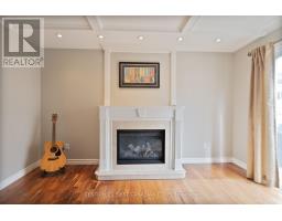 327 EVERGLADE CRESCENT - 9