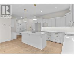 110 LENEVE STREET - 10