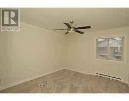 46 - 140 CONWAY DRIVE - 12