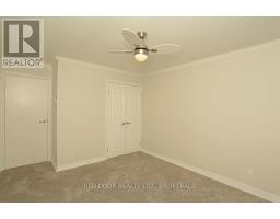 46 - 140 CONWAY DRIVE - 15