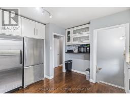 362 CHIPPENDALE CRESCENT - 27