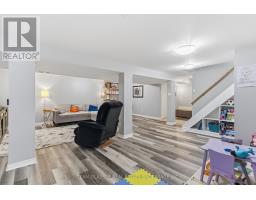 362 CHIPPENDALE CRESCENT - 36