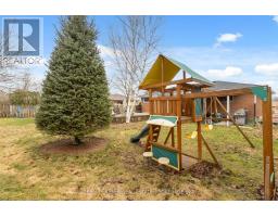 362 CHIPPENDALE CRESCENT - 48