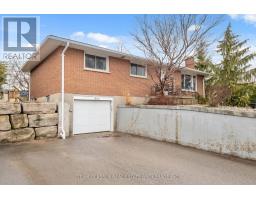 362 CHIPPENDALE CRESCENT - 7