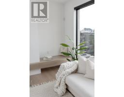 4368 GREEN BEND ROAD - 43