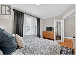 567 ROSEDALE STREET - 18