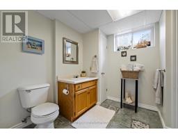 33960 QUEEN STREET - 33