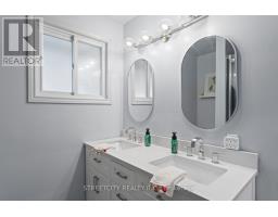 898 DALKEITH AVENUE - 19