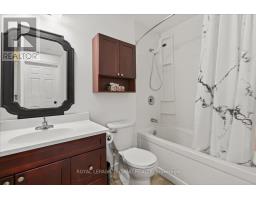 14 WELLINGTON AVENUE - 24