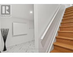 14 WELLINGTON AVENUE - 27